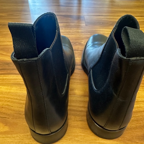 Prada boots - Picture 3 of 6